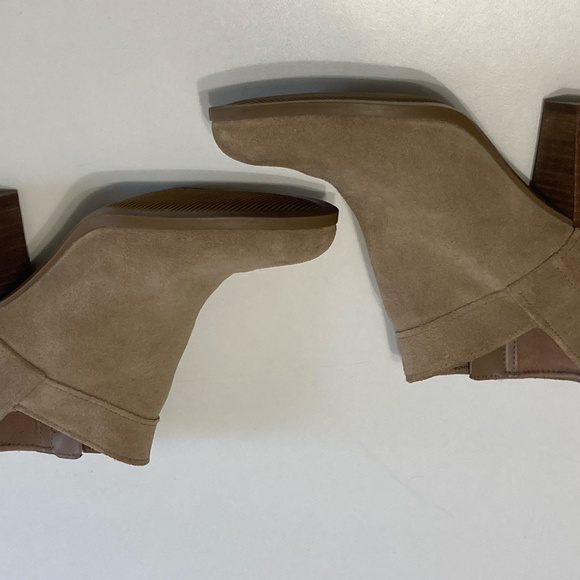 Kookaburra Ankle Boots - Picture 3 of 6